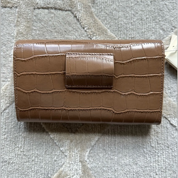 NEW ⚡️ MAJE Croc-Embossed Leather Wallet on Chain - Picture 9 of 9